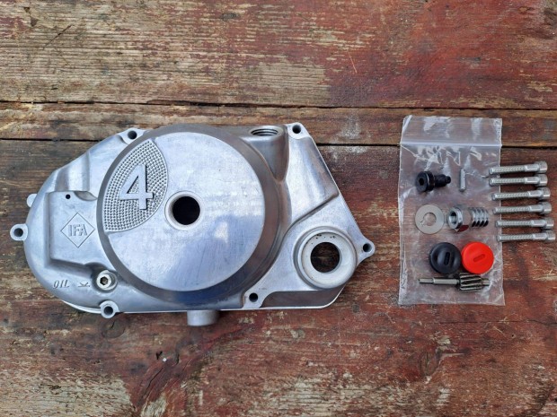 Simson S51 fordulatszámmérős dekni tartozékokkal