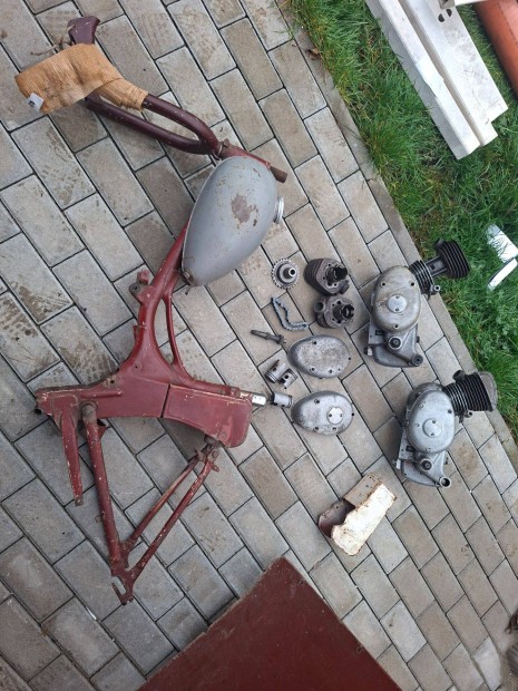 Simson SR2 alkatrsz csomag