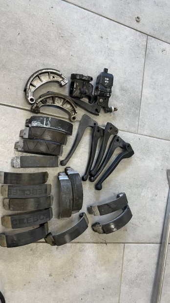 Simson S 50 S 51 megmaradt alkatrszek