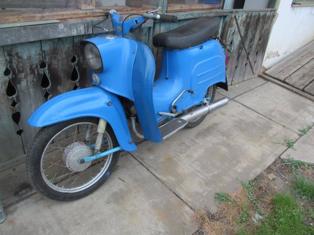 Simson Schwalbe alkatrsznek is elad