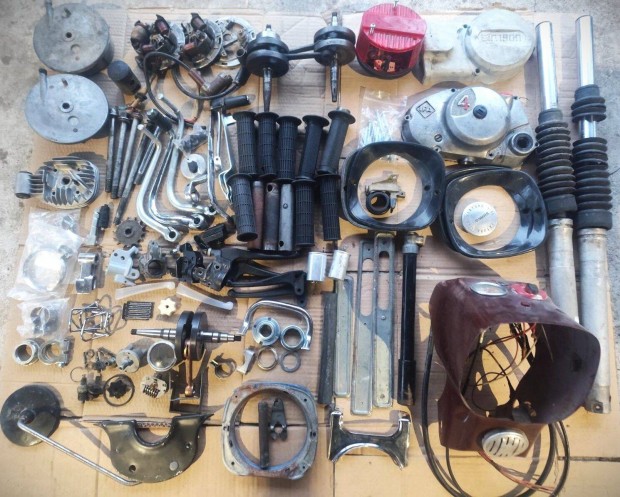 Simson Star Schwalbe S50 S51 alkatr�szek