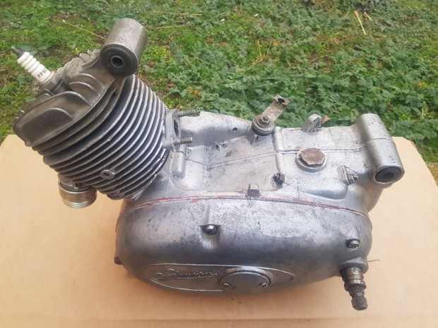 Simson Star-Schwalbe blokk