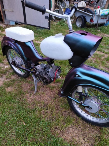 Simson Star projekt robogó eladó