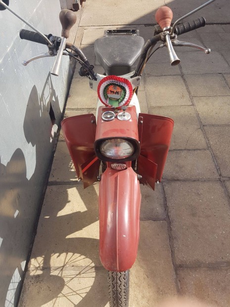 Simson Star segdmotor elad