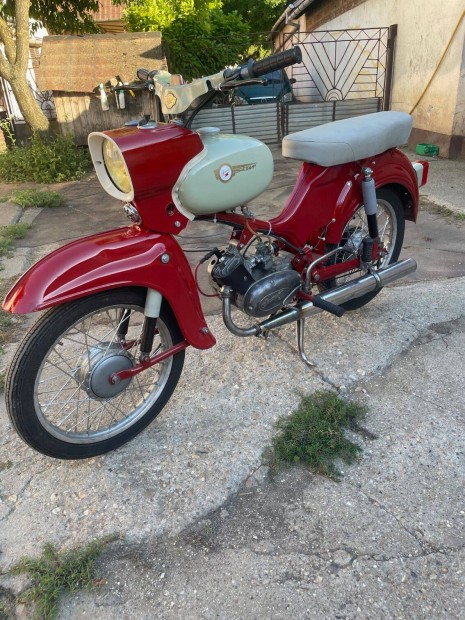 Simson Star segédmotorkerékpár eladó