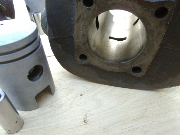 Simson Suhl SR2 henger gyári alapméret Elko dugattyúval