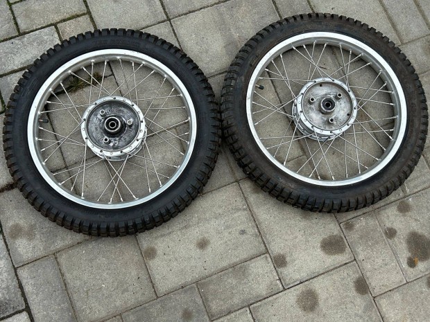 Simson aluminium 16" kerekek ker�k