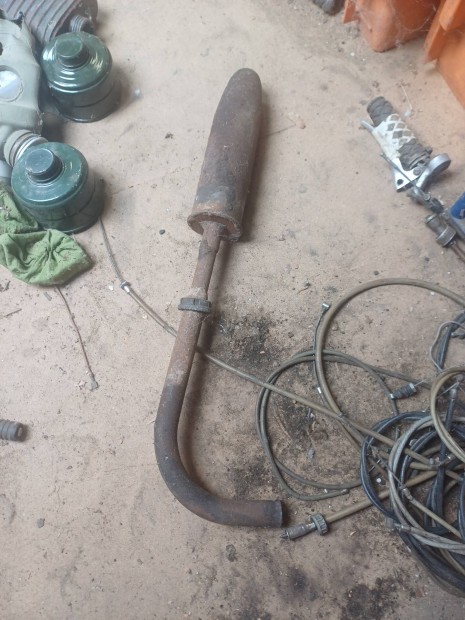 Simson blokkos kerti gp kipufog.