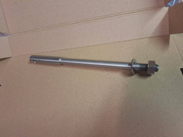 Simson els� ker�k tengely rozsdamentes