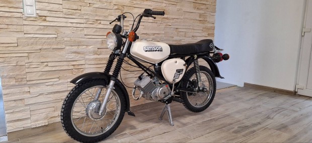 Simson endurok foglalhatak 