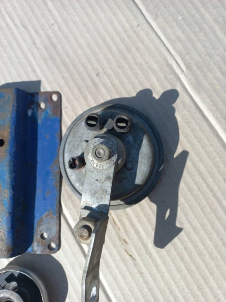 Simson meg maradt alkatrszek 