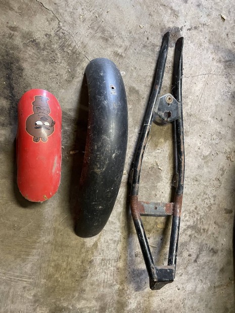 Simson megtrt lsvas, vgott srvdk