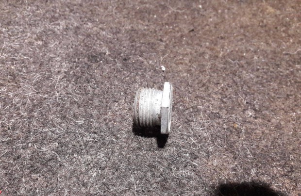 Simson s50 / Schwalbe / Star felső váltó tengely csavar