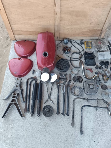 Simson s50/ s51 hasznlt alkatrszek 