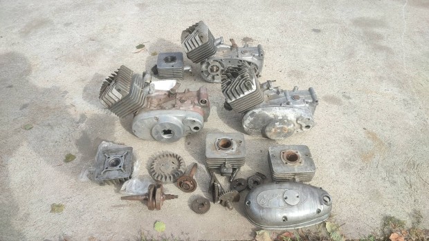 Simson s50 blokk alkatrszek egyben