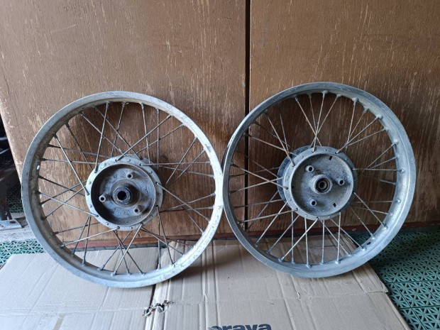 Simson s51 gyári alu kerekek - párban