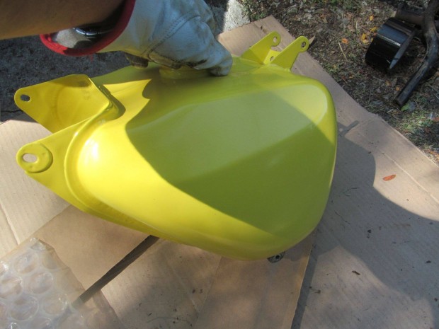 Simson sr j zemanyagtank, hibtlan elad