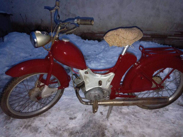 Simson suhl motor elad�