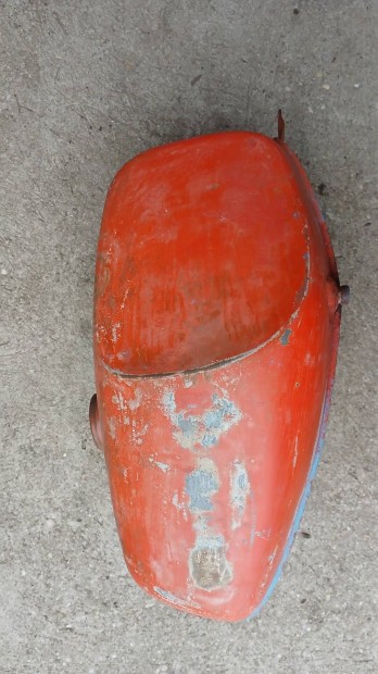 Simson tank elad 