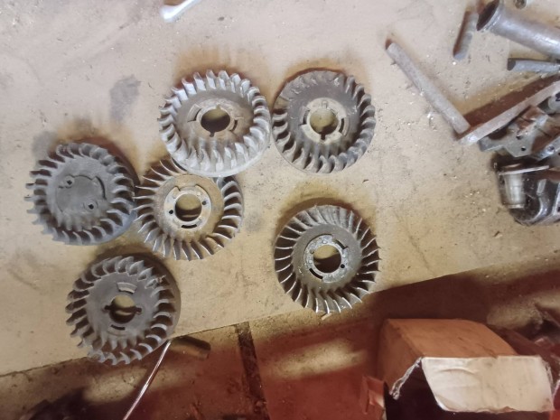 Simson ventilátor.