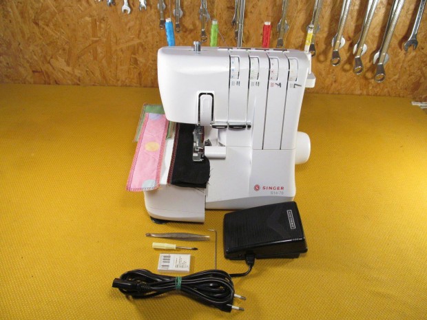 Singer overlock, interlock varrgp. 2 v garancival (elkelt)