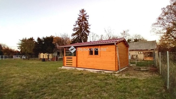 Si�foki 601 nm-es telek elad�