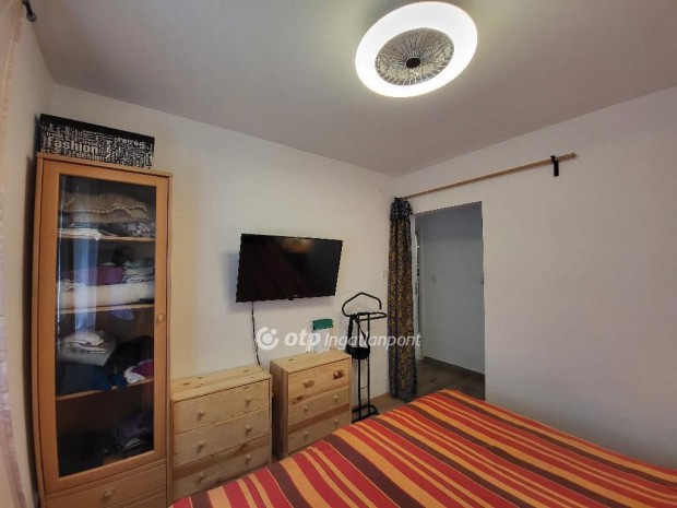 Si�foki 67 nm-es h�z elad�