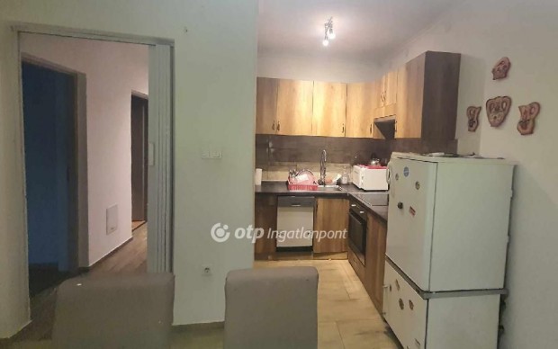 Si�foki 73 nm-es h�z elad�