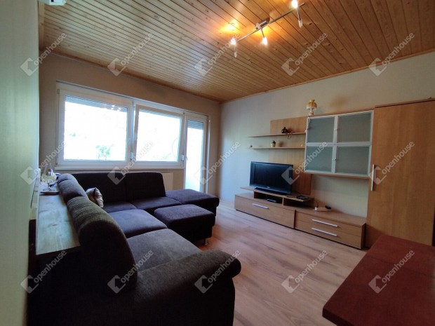 Si�foki belv�rosi t�gla �p�t�s� lak�s elad�