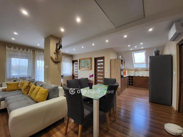 Si�foki elad� 197 nm-es h�z