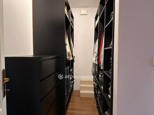 Si�foki elad� 361 nm-es h�z