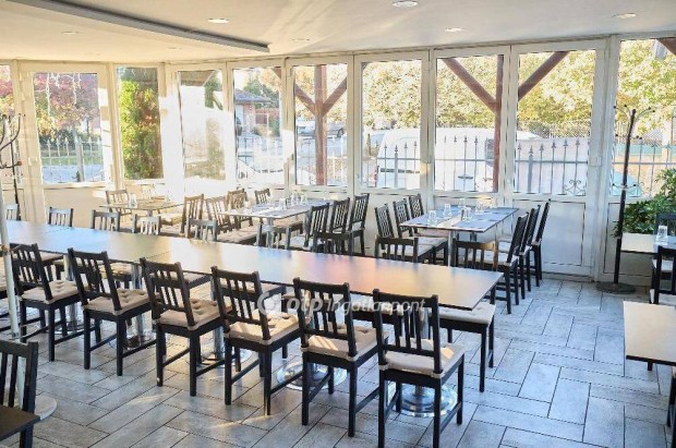 Si�foki elad� 600 nm-es h�z #5130251