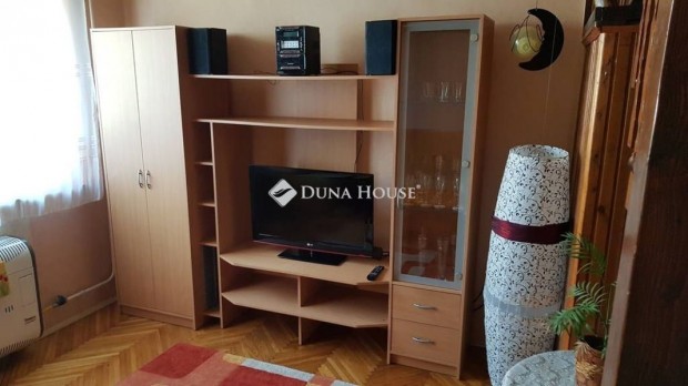 Si�foki elad� 67 nm-es h�z