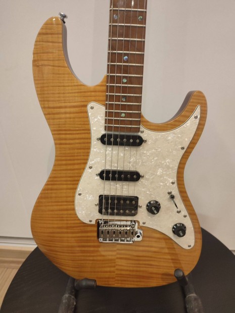 Sire Larry Carlton strat gitar