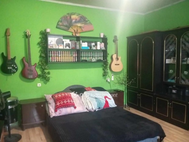 Siroki elad� 110 nm-es h�z