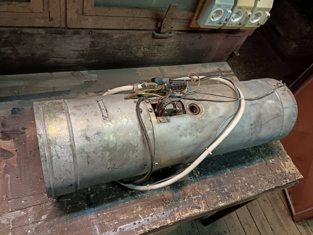 Sirokko g�zolaj k�lyha Ikarus-ba 