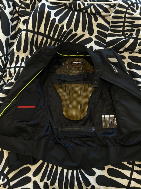 Sixgear salton
