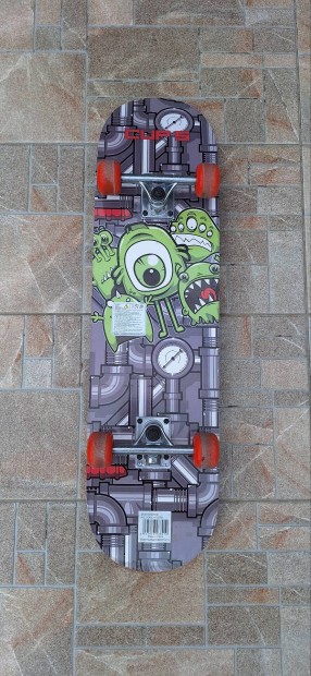 Skateboard megkmlt llapot 