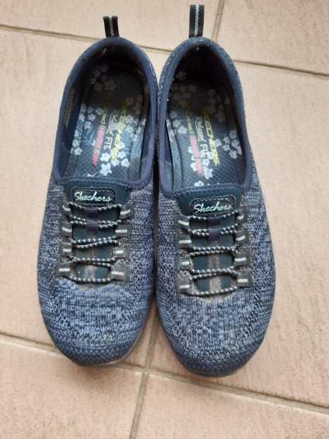 Skechers 37,5-es 1-szer viselt ni flcip