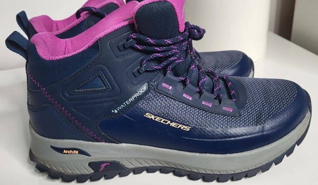 Skechers Archfit Discover tracip bakancs - 38