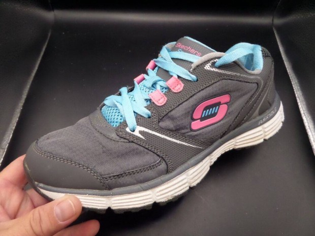 Skechers (eredeti) ni 39 - es UK6 BTH:26 cm sportcip