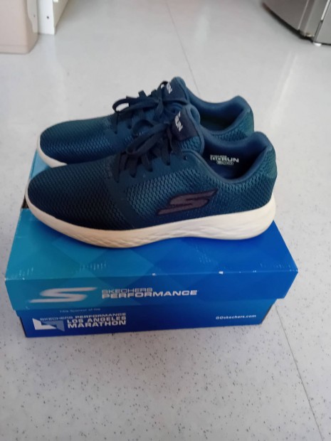 Skechers frfi 41 cip jszer!