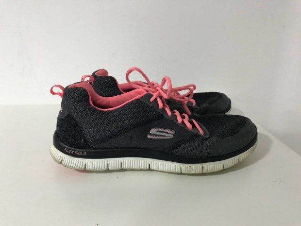 Skechers memria habos sport cip eur40