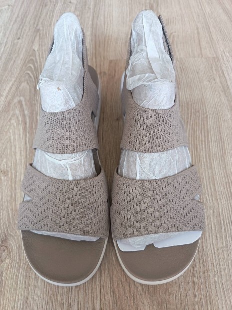 Skechers ni szandl 40