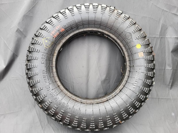 Skif utánfutóhoz eredeti gumiabroncs