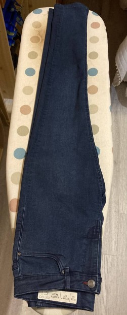 Skinny fit denim Esmara size 38