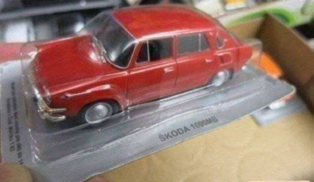 Skoda 1000MB kisauto modell 1/43 Elad