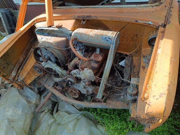 Skoda 100 motor váltó karosszéria