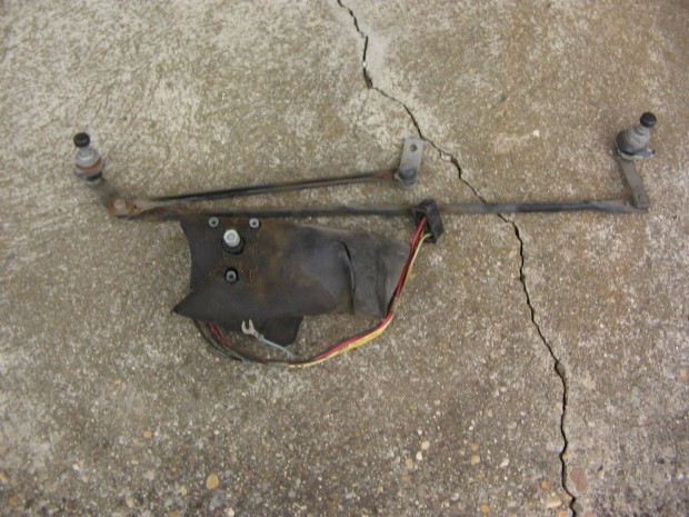 Skoda 105 120 ablakt�rl�motor ablakt�rl� szerkezet motor kicsi fajta