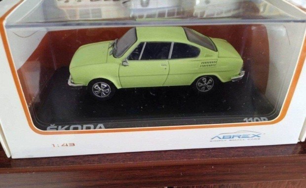 Skoda 110R "Abrex" kisauto modell 1/43 Elad